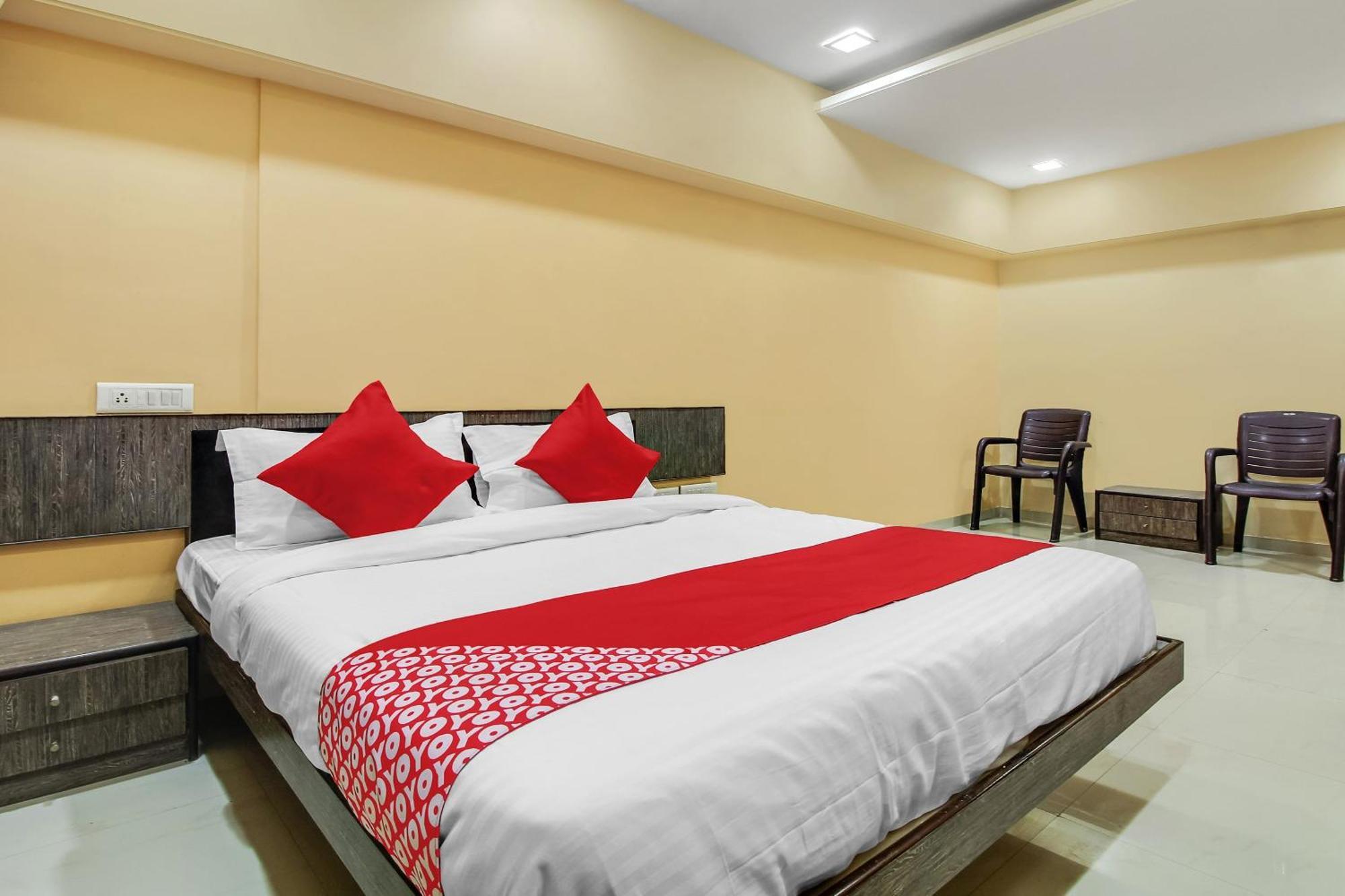 Hotel O Priyanka Residency Solāpur Exterior foto
